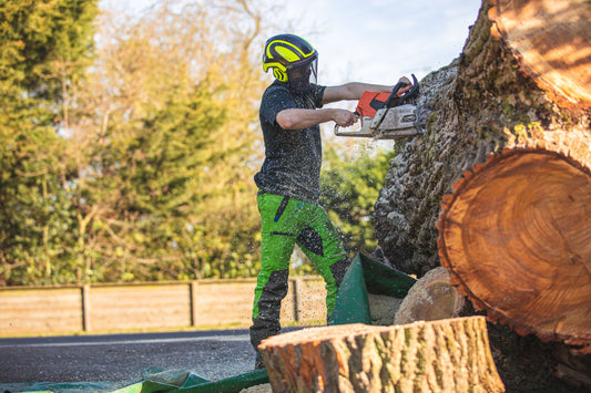 What’s the Difference Between UL and EN Standards for Chainsaw Trouser Protection? - Arbortec Forestwear