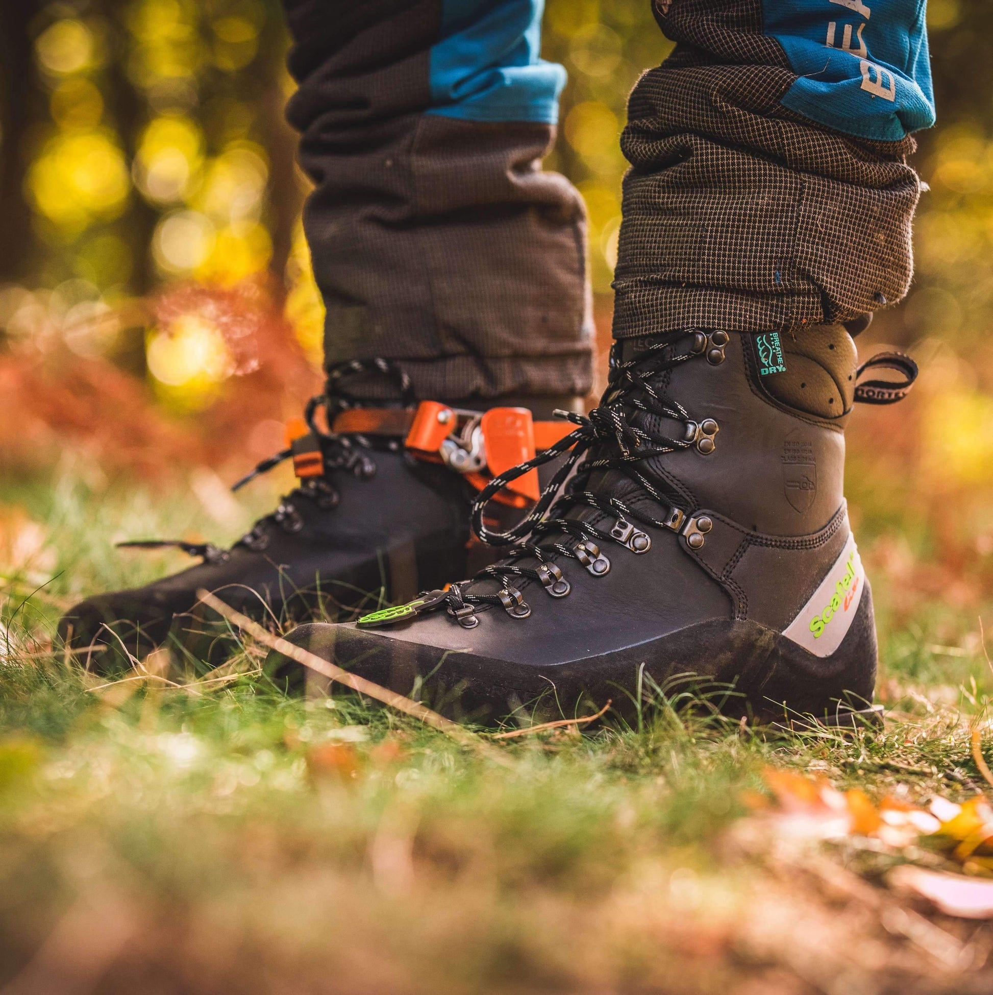 AT33100 - Scafell Lite Class 2 Chainsaw Protection Boot - Black - Arbortec Forestwear