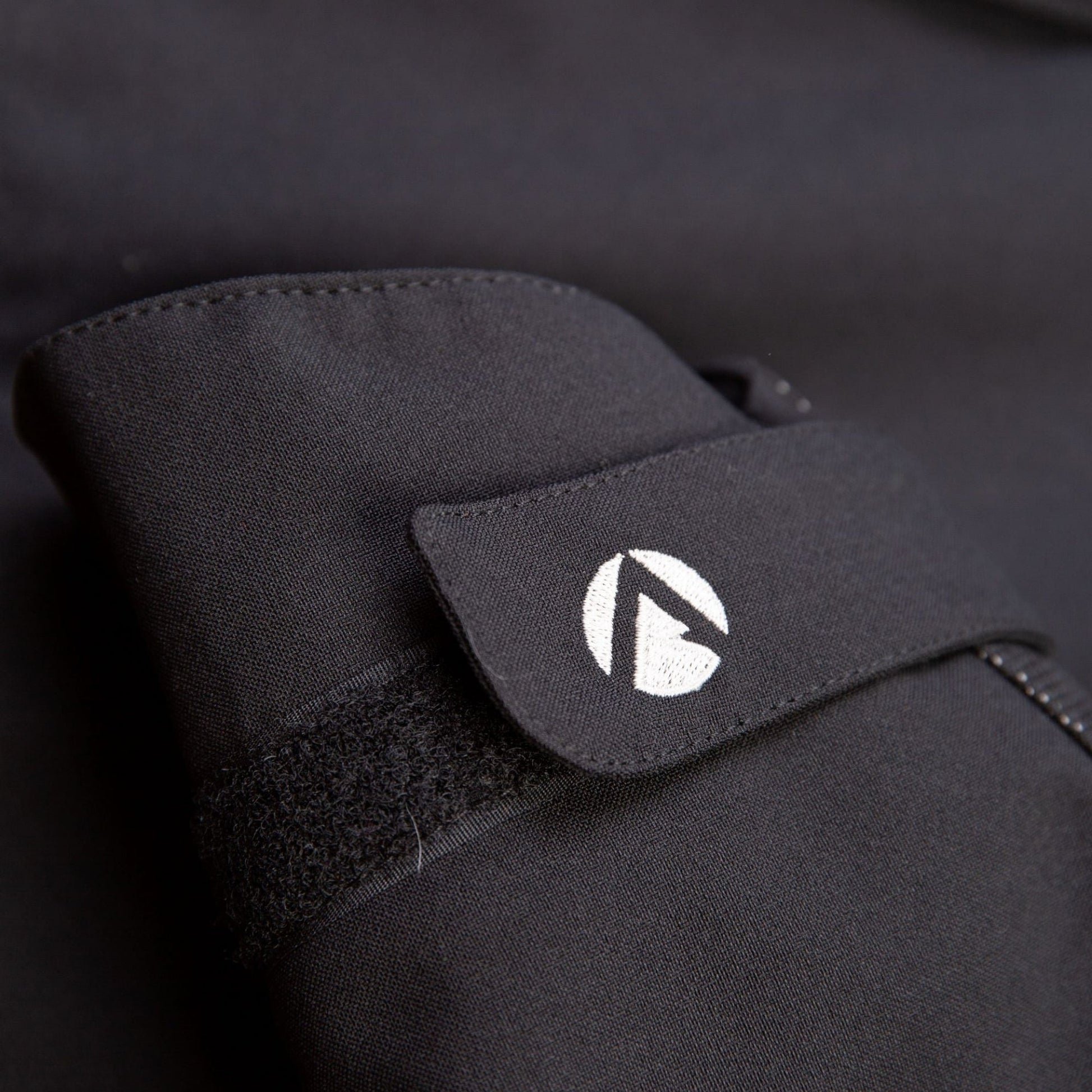 AT4460 - Heavy Duty Half Zip Breathedry Smock - Black - Arbortec Forestwear