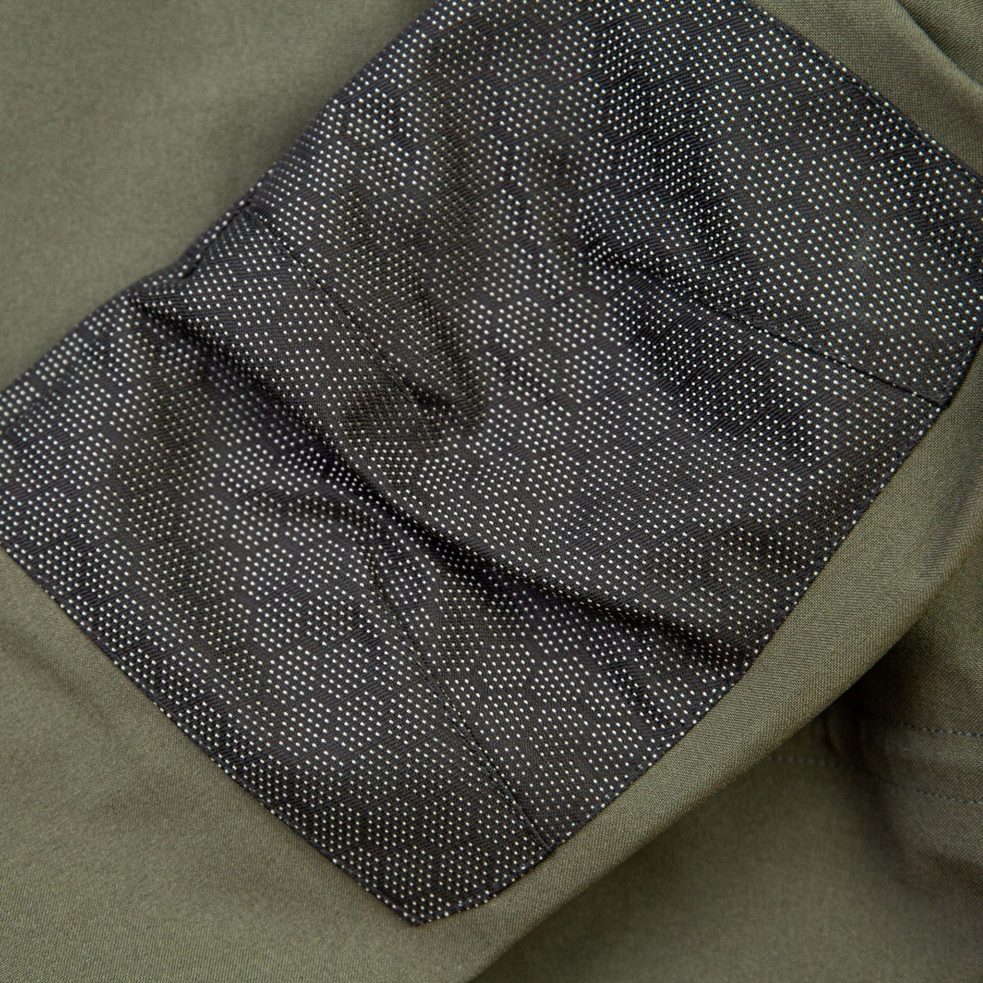 AT4460 - Heavy Duty Half Zip Breathedry Smock - Olive - Arbortec Forestwear