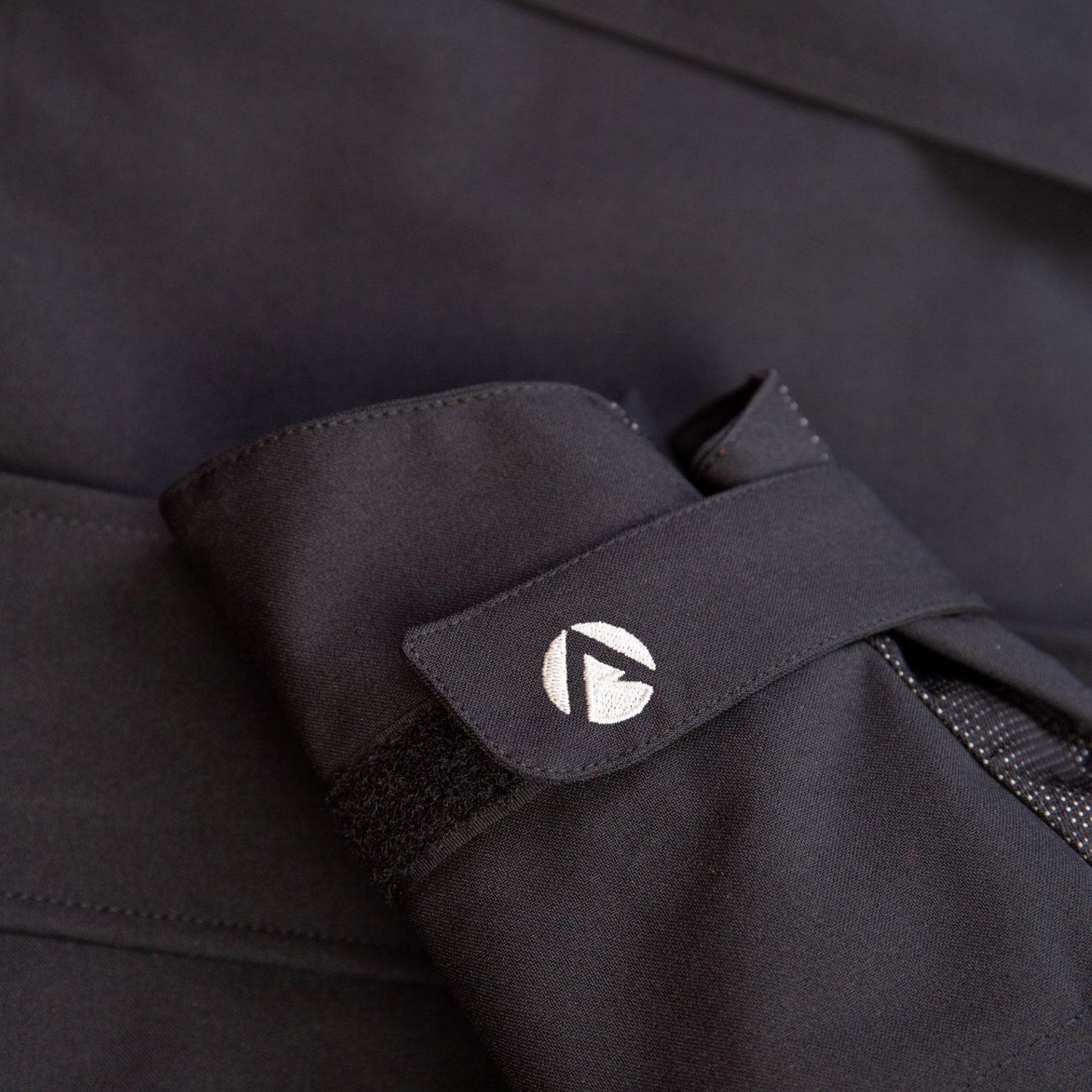 AT4480 - Heavy Duty Full Zip Breathedry Jacket - Black - Arbortec Forestwear