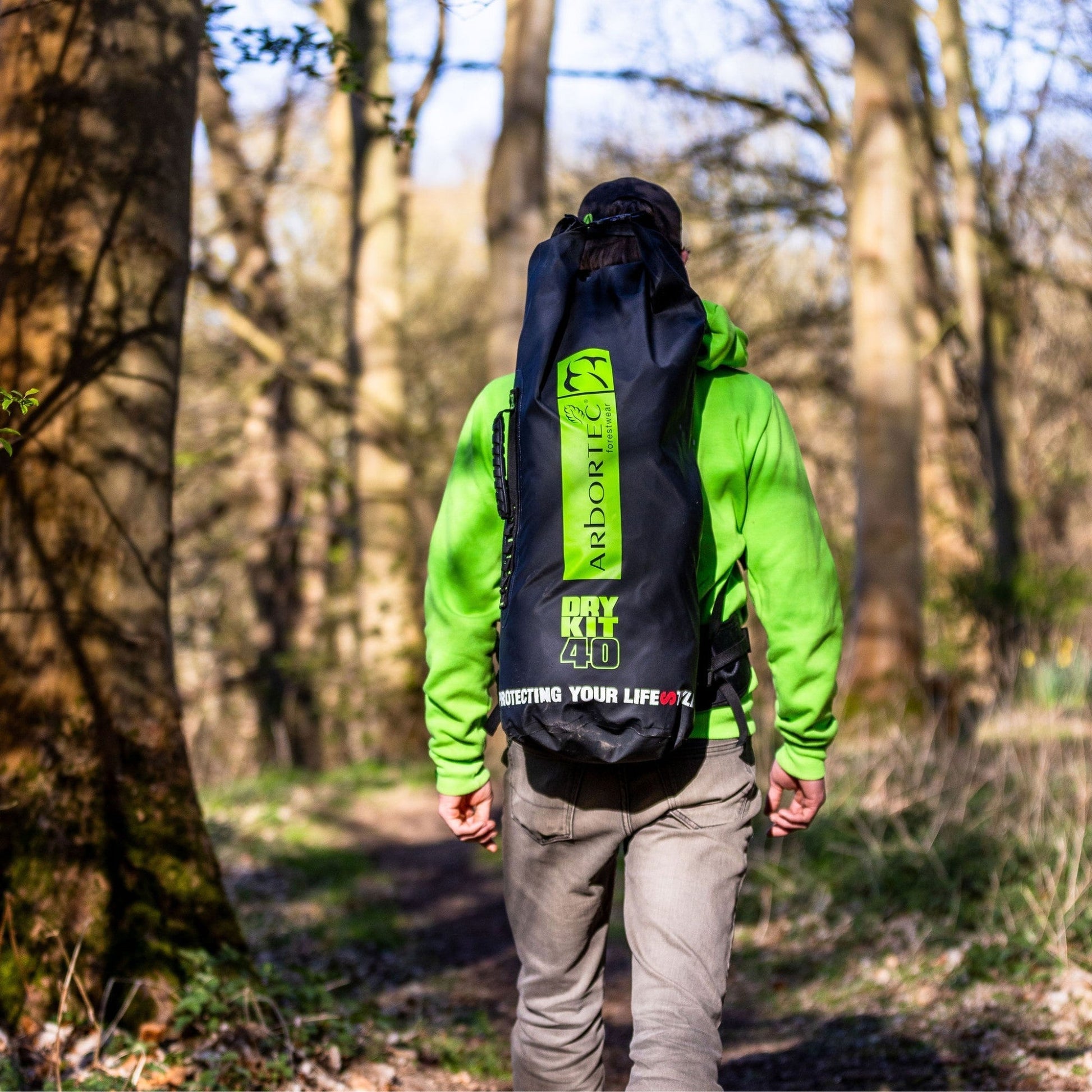 AT102 DryKit Viper - Waterproof Dry Bag Black 60L - Arbortec Forestwear