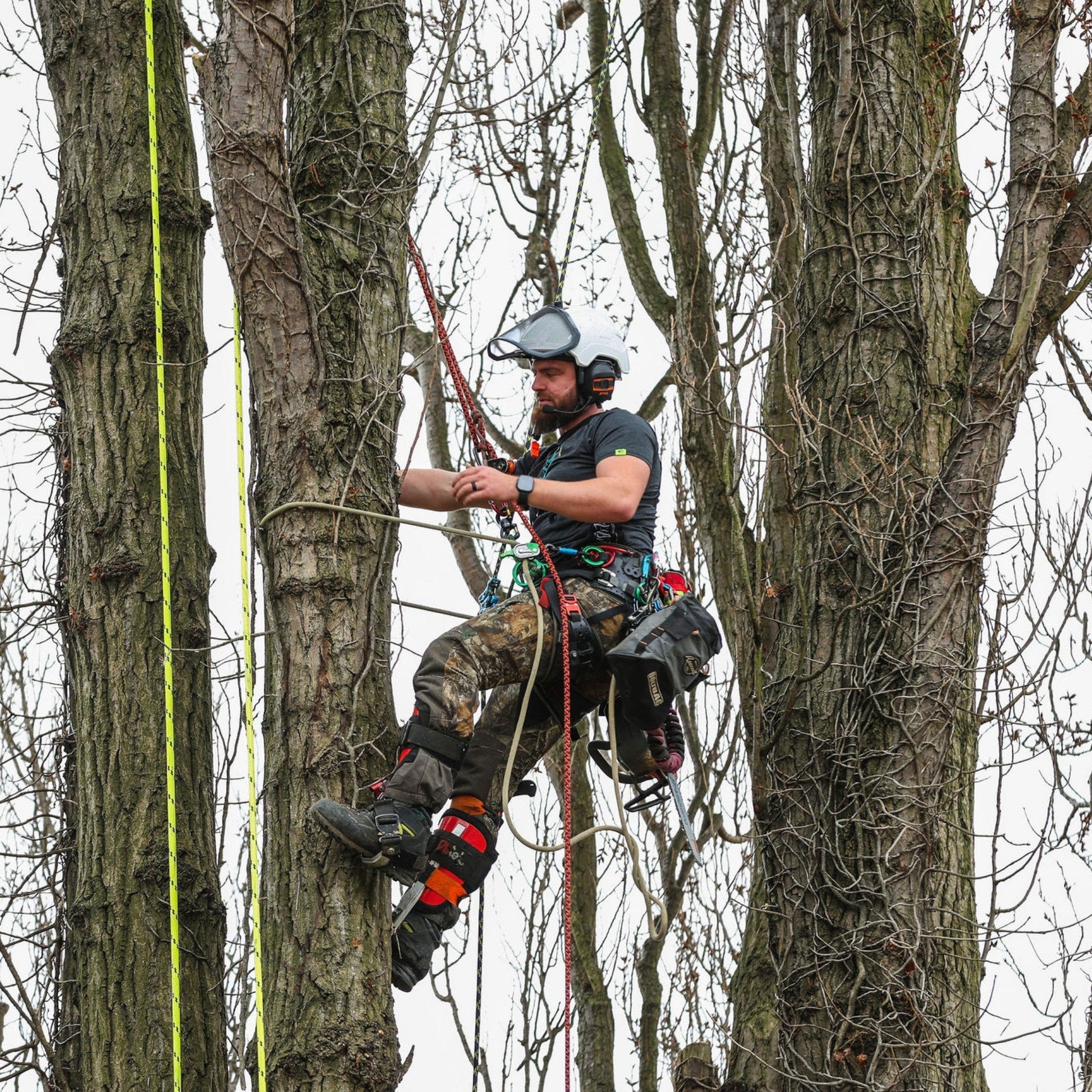 AT4060 UL - Breatheflex Pro Realtree Chainsaw Trousers Design A/Class 1 - Brown - Arbortec Forestwear