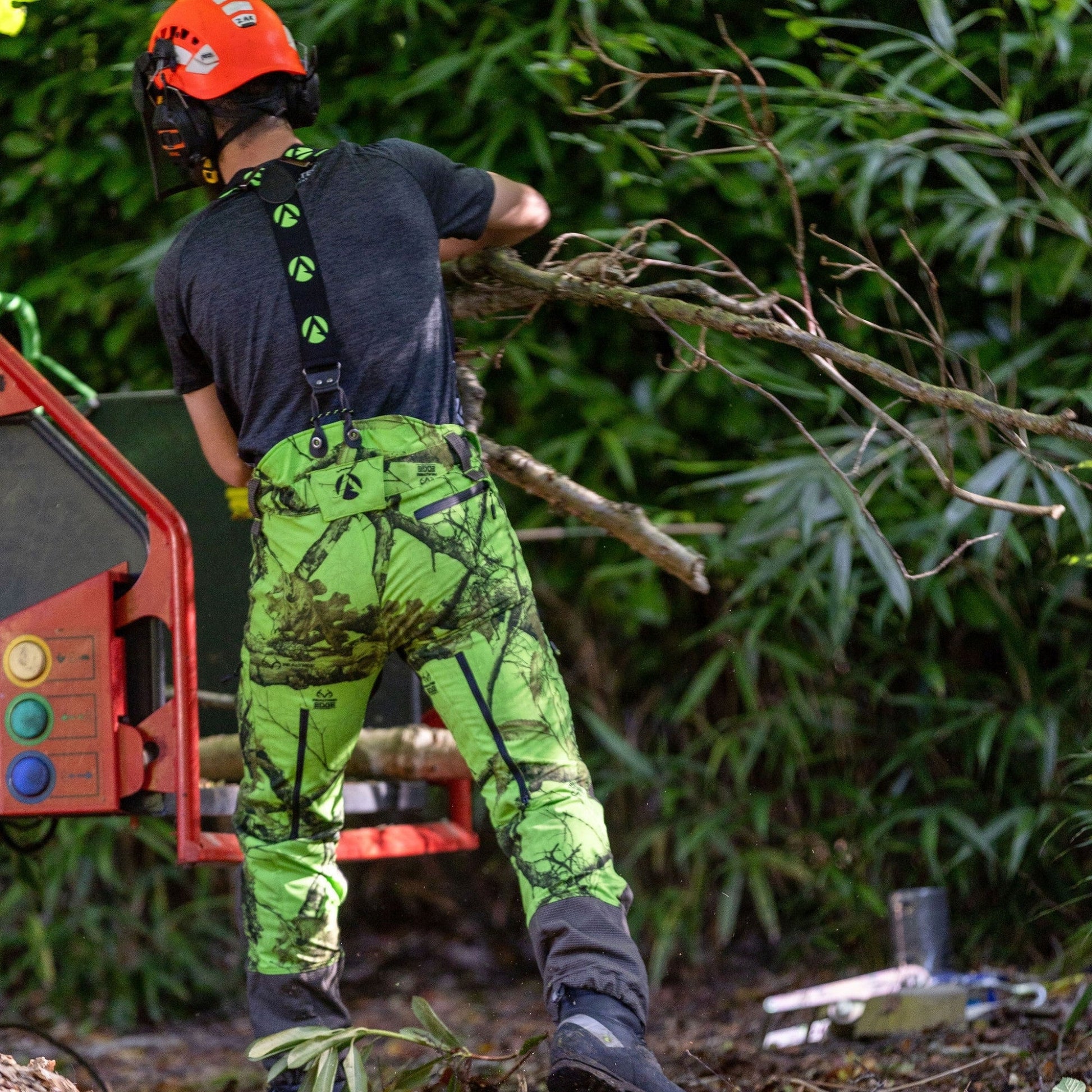 AT4060 UL - Breatheflex Pro Realtree Chainsaw Trousers Design A/Class 1 - Lime - Arbortec Forestwear