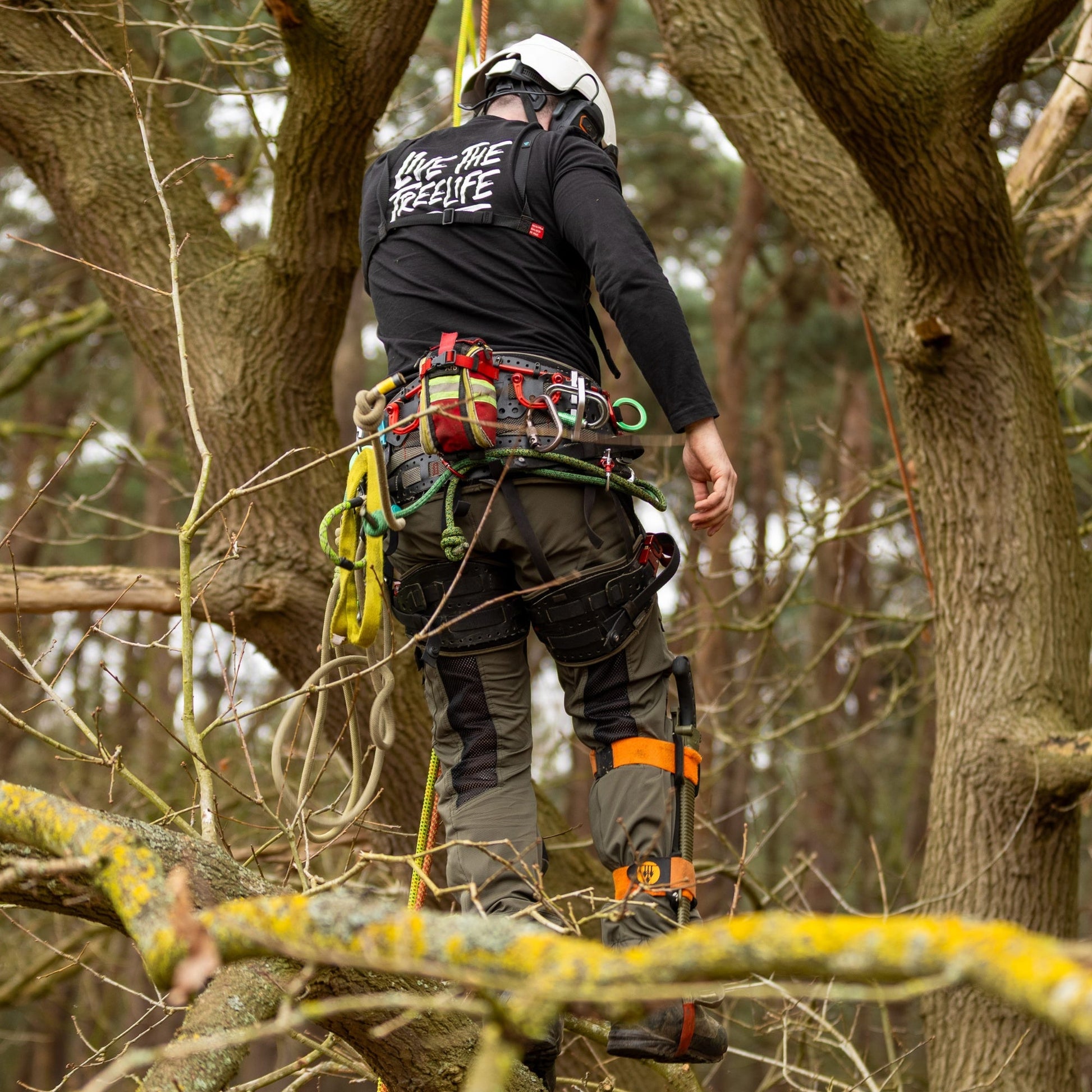 AT4062(EU) Arbortec Vented Chainsaw Trousers Design A Class 1 - Olive - Arbortec Forestwear