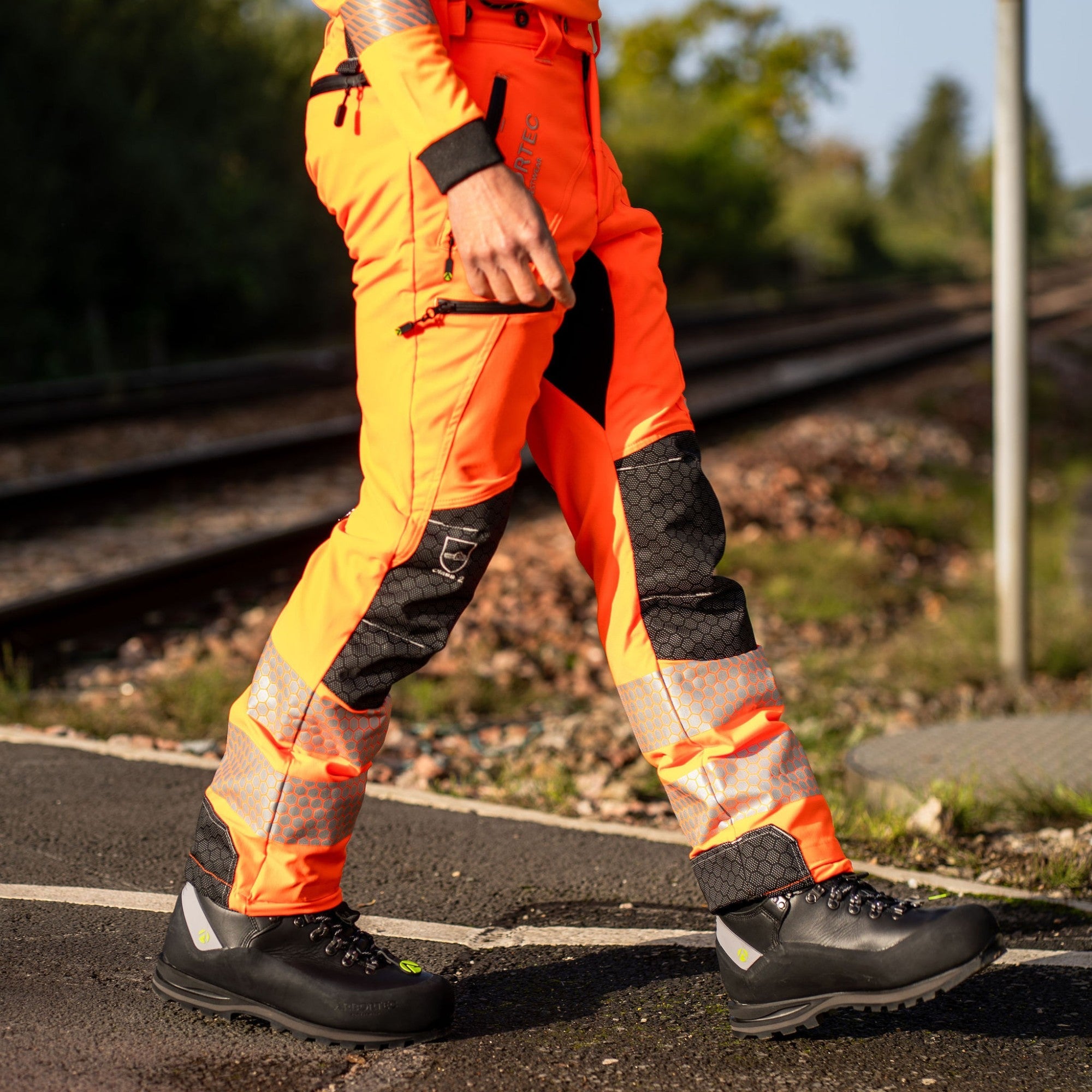 ATHV4075 Breatheflex Pro Rail Spec Class 2 Trousers - Hi Vis Orange